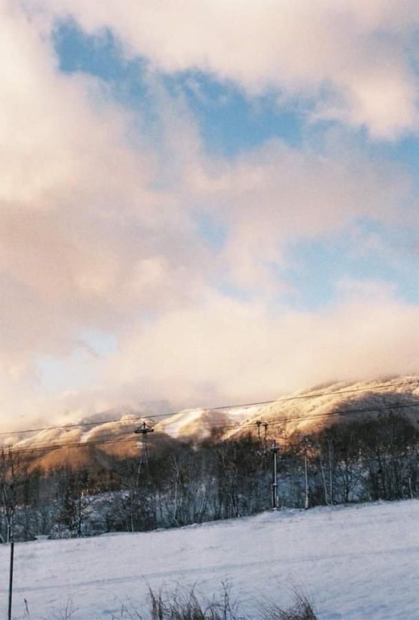 Sunshine Hakuba Ski-To-Door Eksteriør bilde